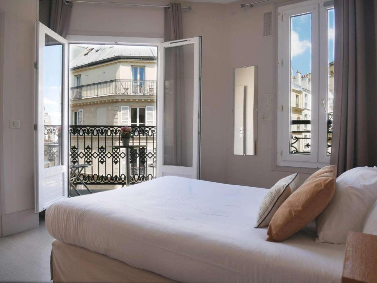Bonsejour Montmartre Hotel Paris Exterior photo